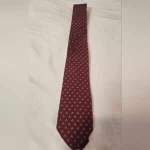 Paco Rabanne Paris New York Elegant Burgundy Patterned Silk Tie